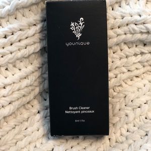 Younique Brush Cleaner